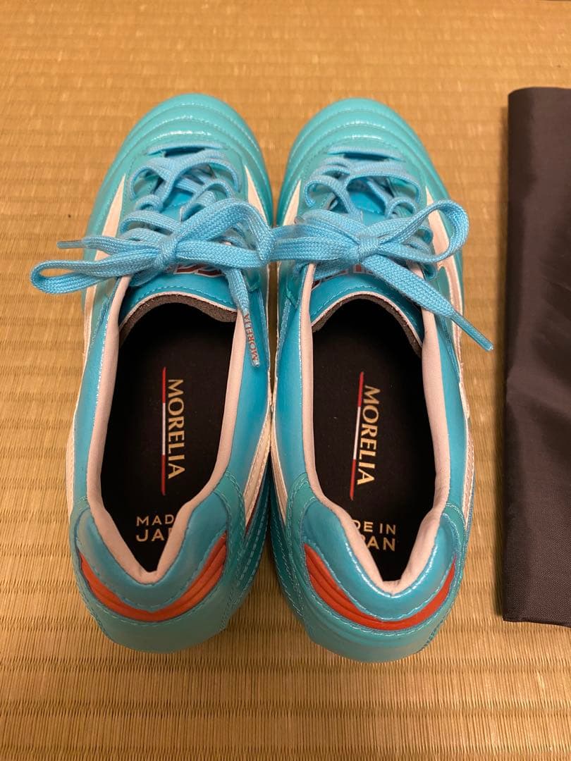 yo　レア品　モレリア2リミテッドカラー　27センチ