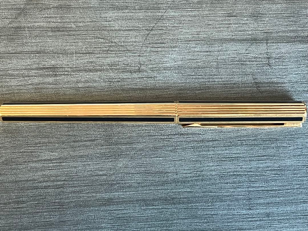 【稀少】カランダッシュ（Caran d’Ache）万年筆 18金 EF（極細）