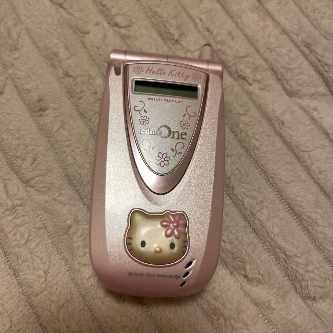 Hello Kitty cdma One 携帯電話本体