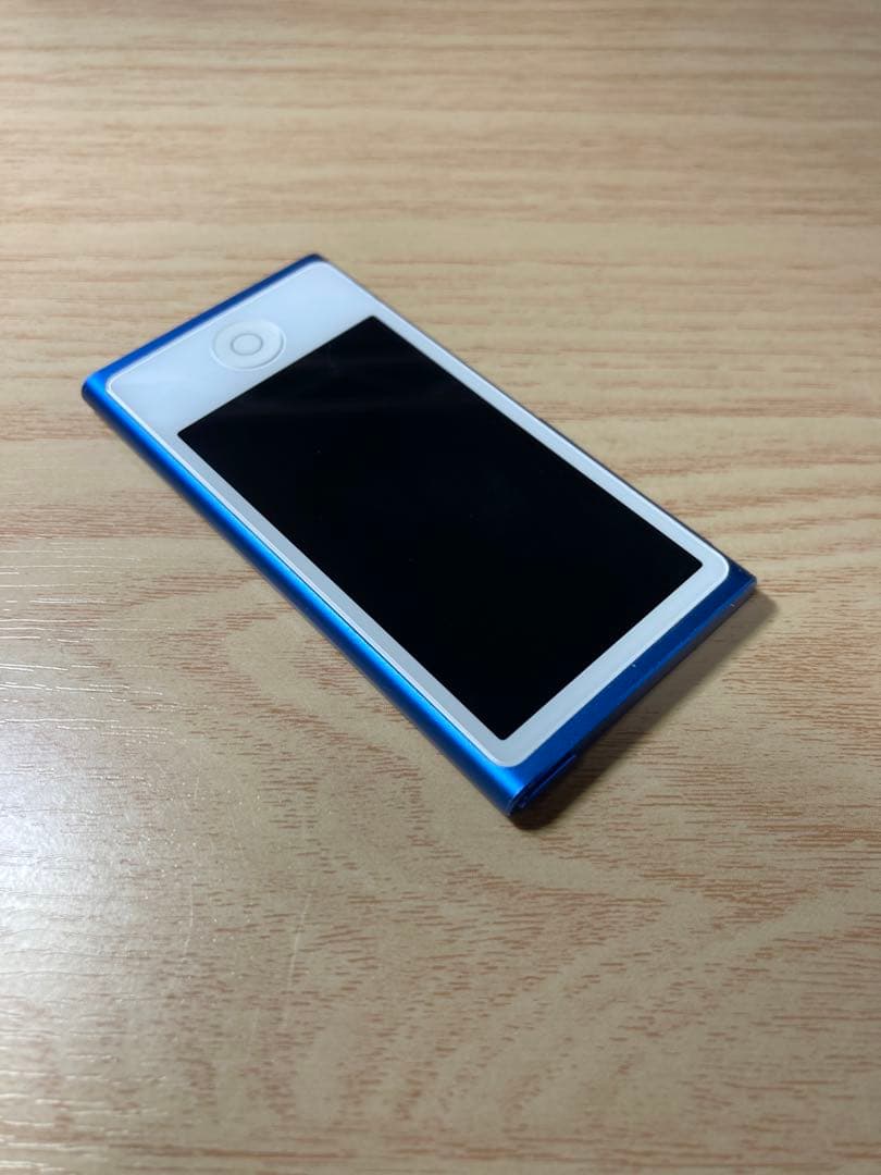 ♫ 美品 Apple iPod nano (第7世代) 後期16GB 青