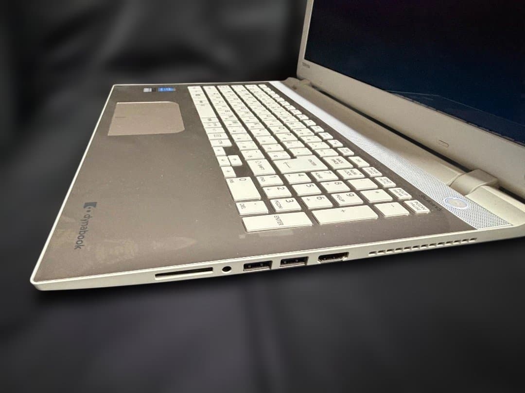 東芝　ダイナブック ノートPC　i7 16GB 500GB Windows11