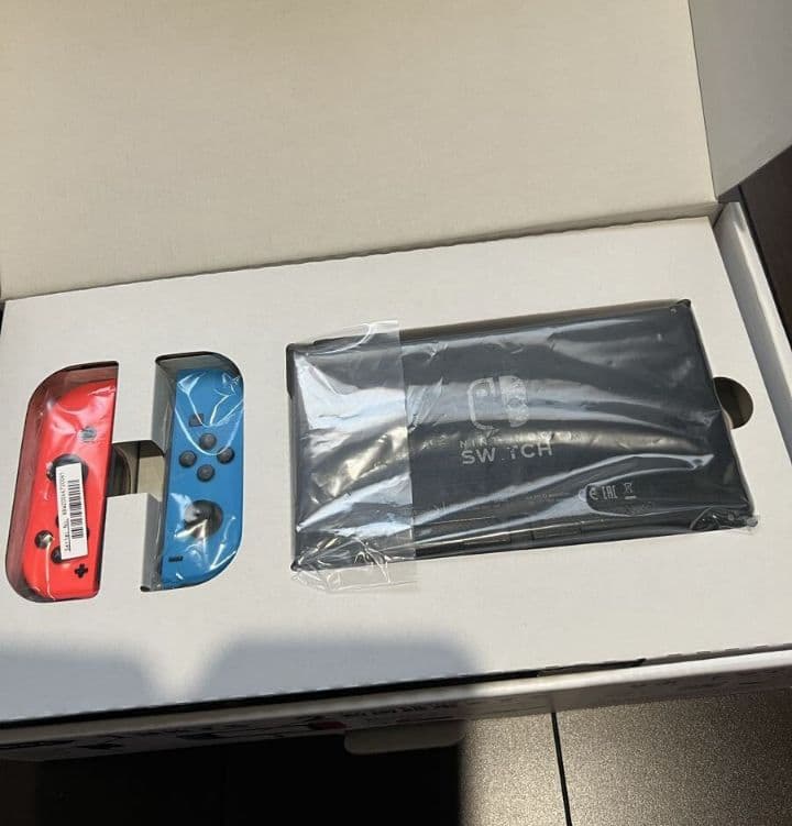 Nintendo Switch NINTENDO SWITCH 1