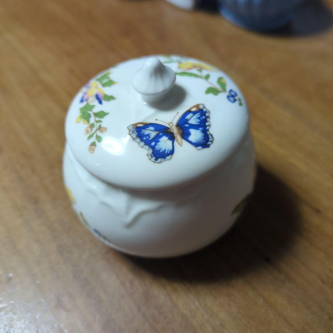 ティーセット　イングランド　陶器製　ミルク＆シュガー入れ