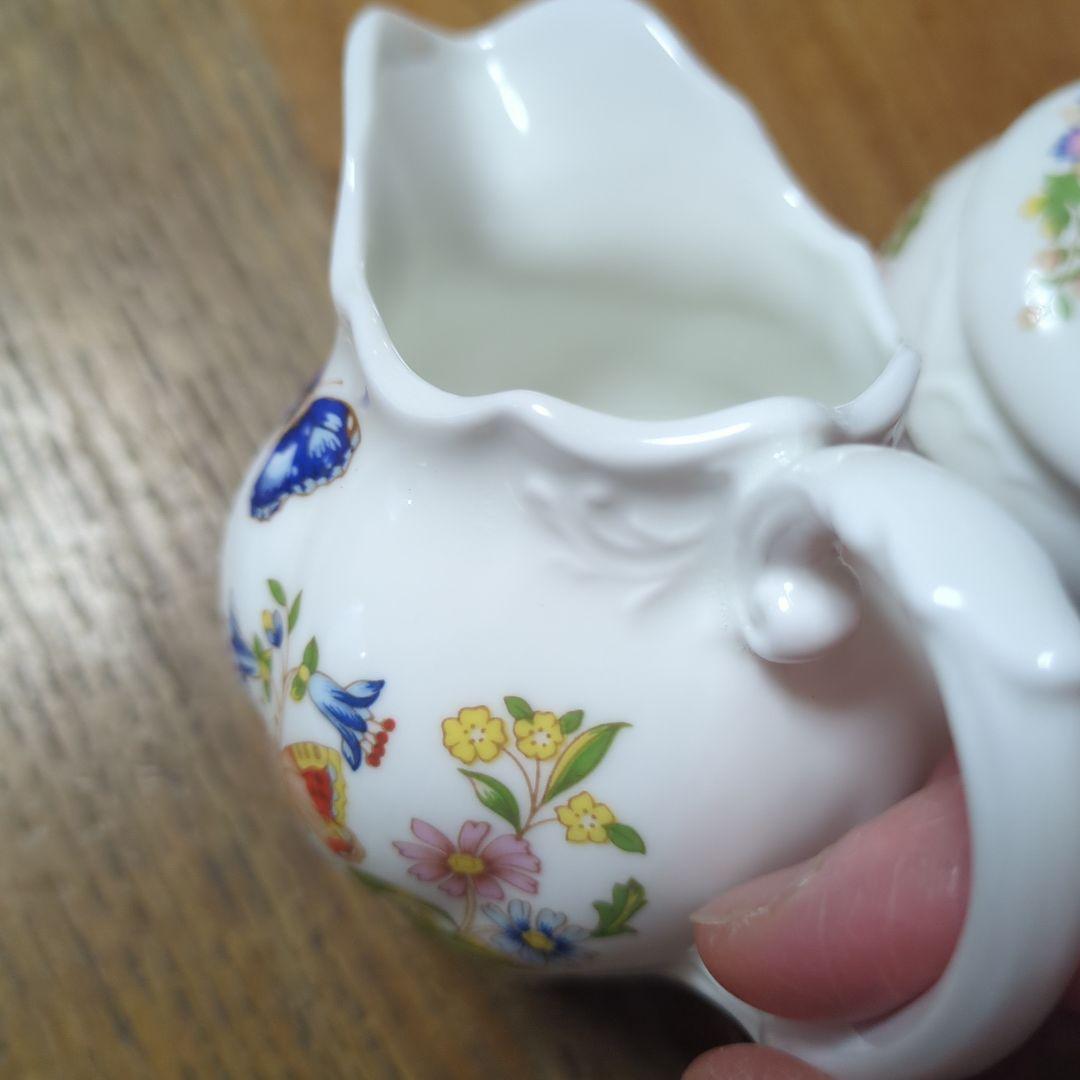 ティーセット　イングランド　陶器製　ミルク＆シュガー入れ