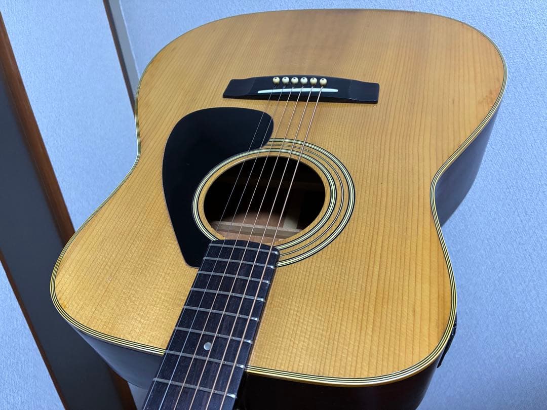 日本製 YAMAHA(ヤマハ)FG-200J 黒ラベル　エレアコ