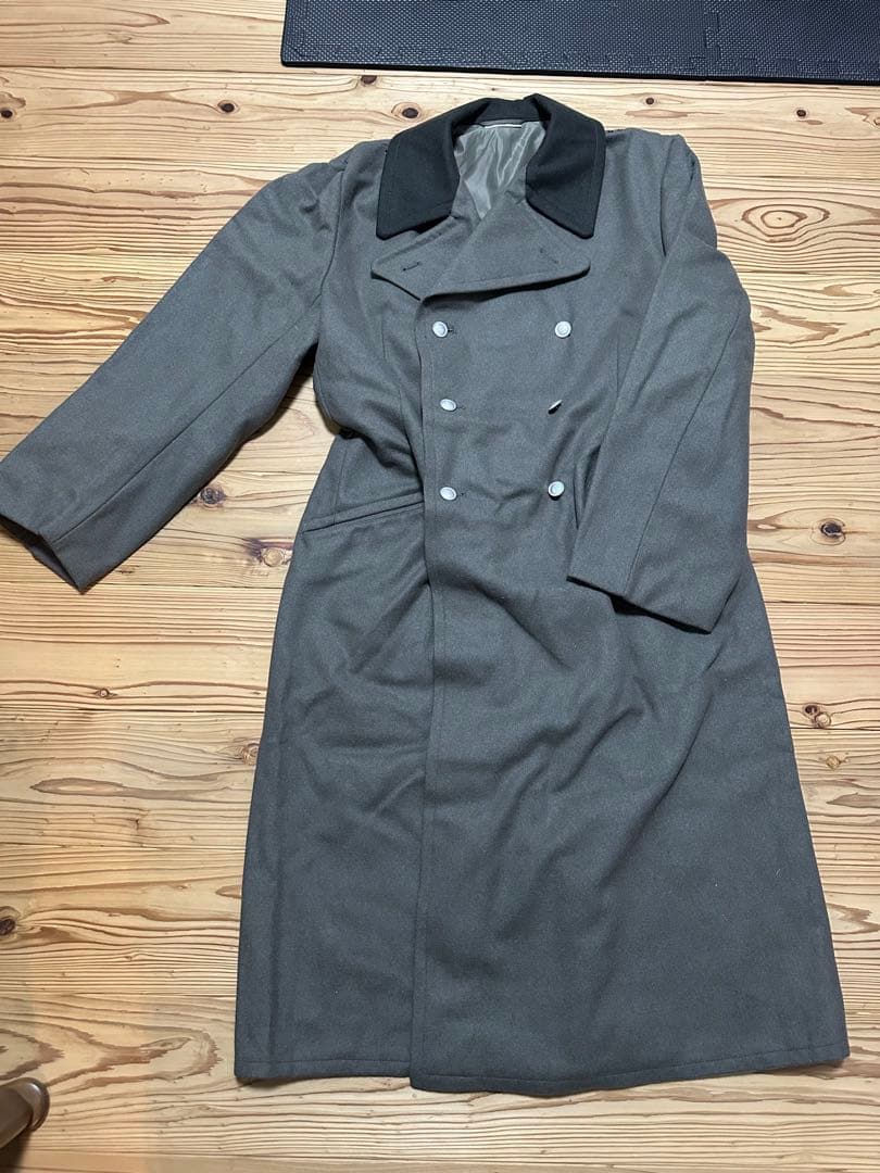 旧東ドイツ軍（国家人民軍）将校用コートトラウザーセットデッドストック1977製