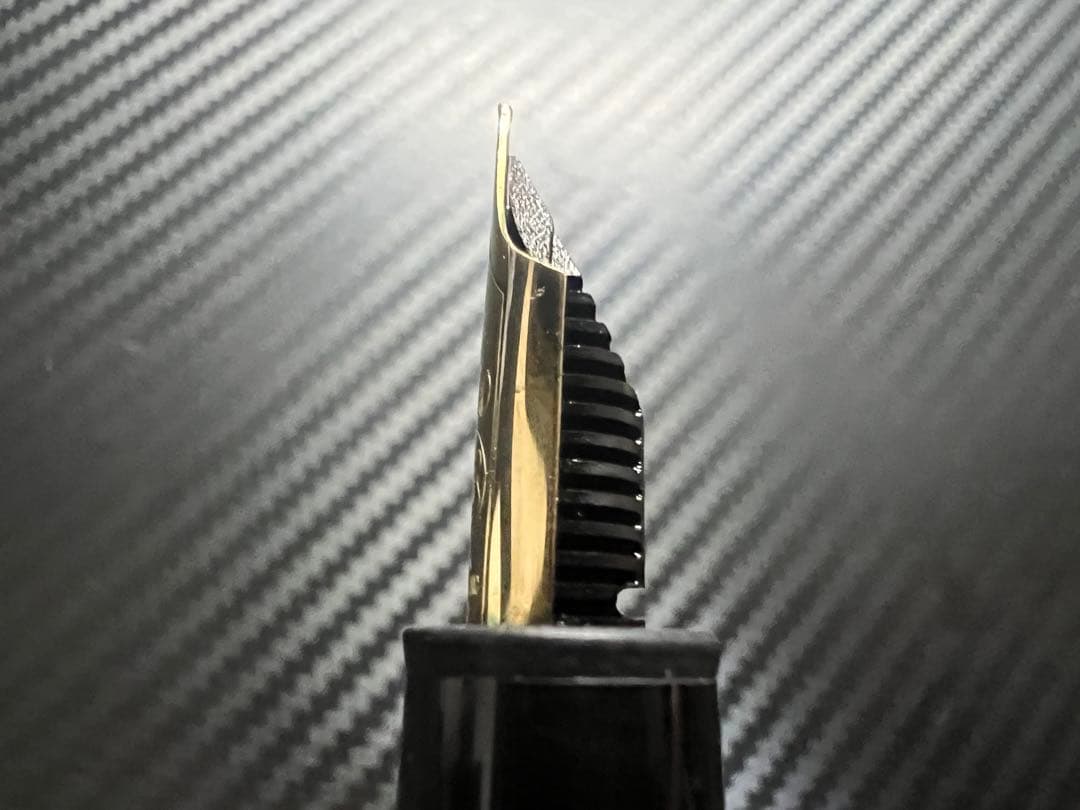 モンブラン マイスターシュテュック 146 万年筆 全金 14K F 細字