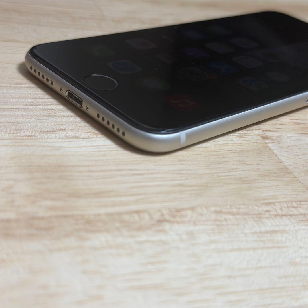 Apple iPhone SE3 (第3世代) スターライト 128GB