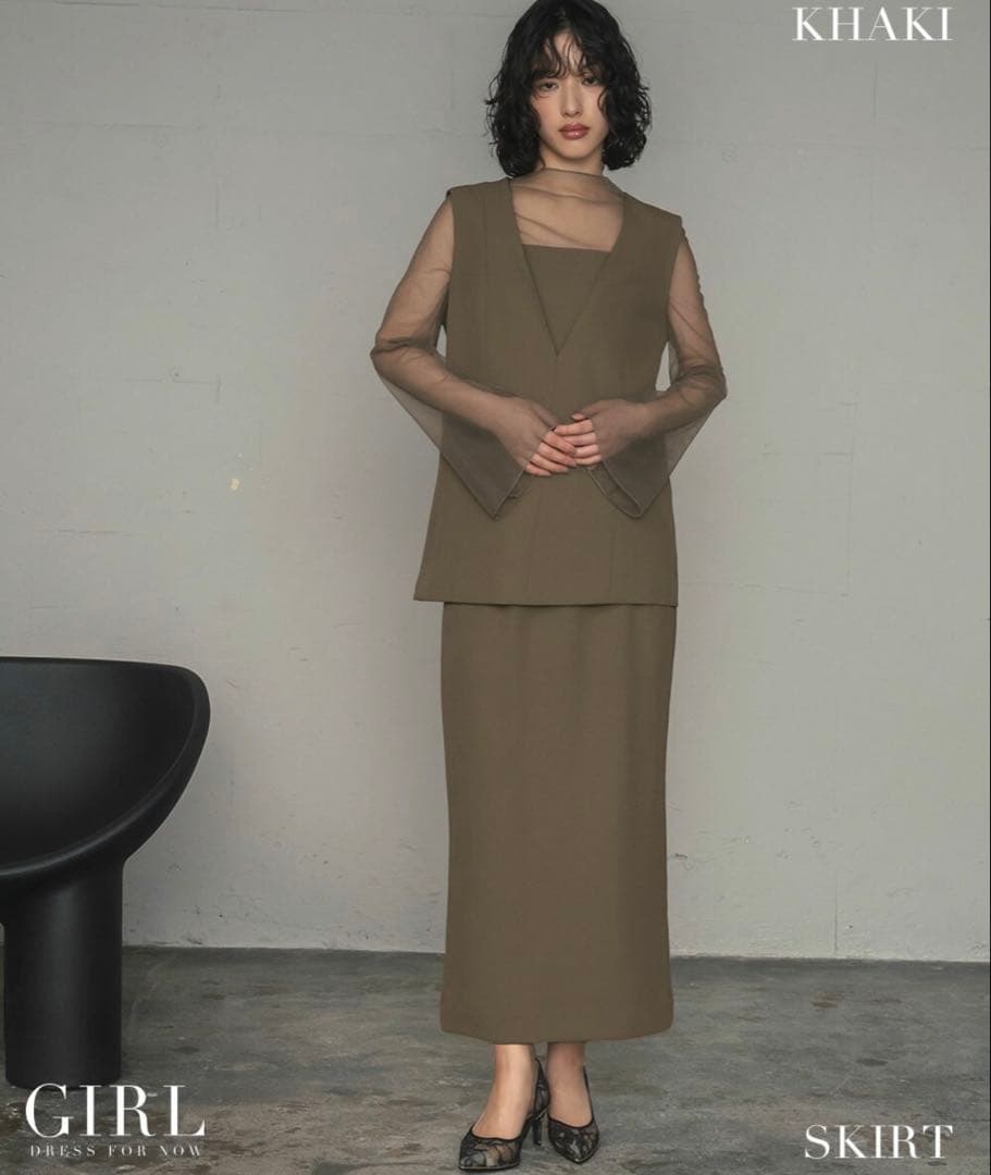 GIRL オケージョンドレス　チュールレイヤードトップス・タイトスカート　M