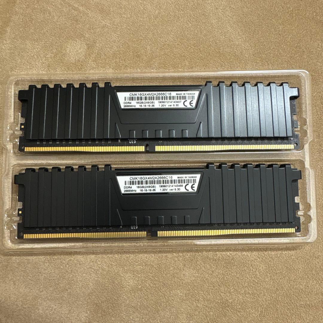 メモリー CORSAIR VENGEANCE LPX DDR4 16GB 2666MHz