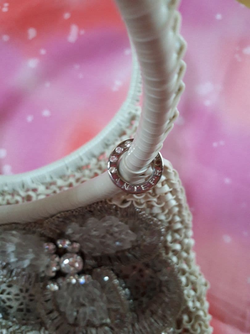 アンテプリマ、ワイヤーバック