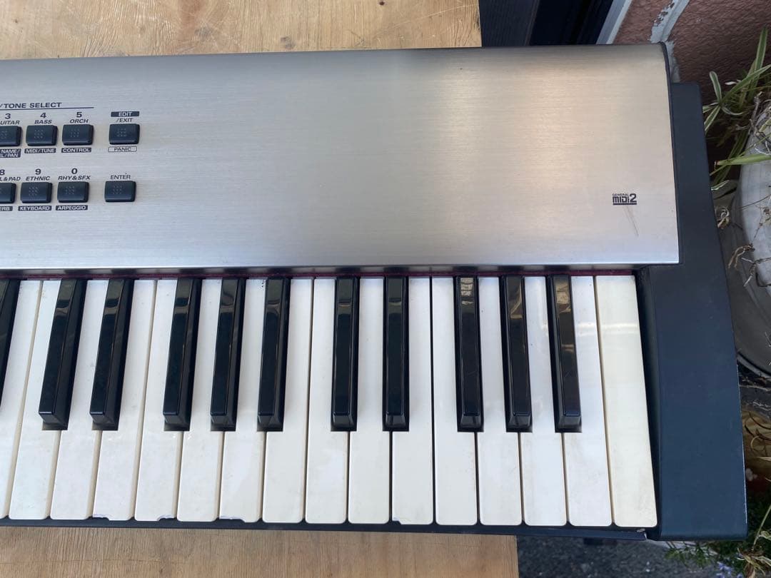 roland rs-9 64voice synthesizer シンセサイザー