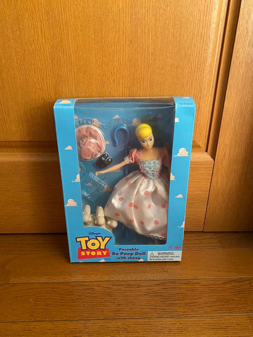 トイストーリー　ボーピープ フィギュア