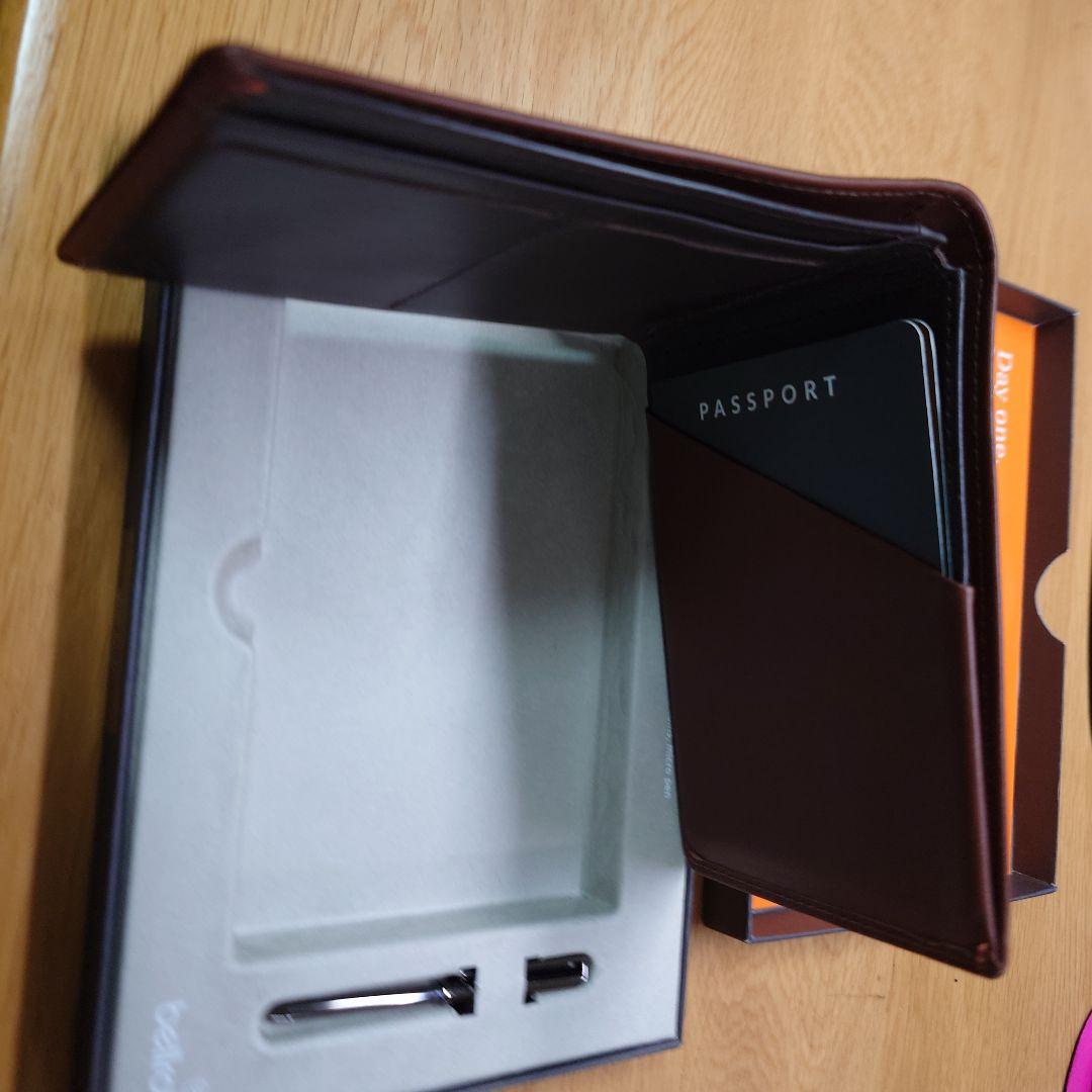 旅行かばん・小分けバッグ [Bellroy] Leather Travel Wallet