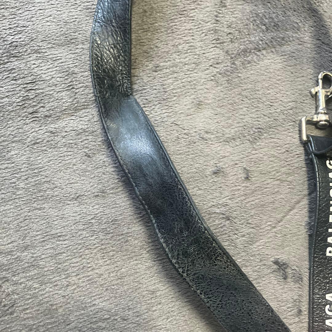 BALENCIAGA バレンシアガ ネックストラップ　ロゴ レザー　0705