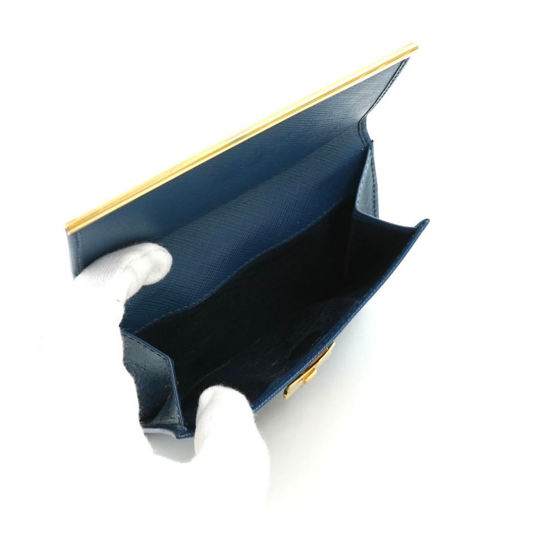 ✨未使用に近い✨　Ferragamo ミニ財布　ガンチーニクロジャー　二つ折り