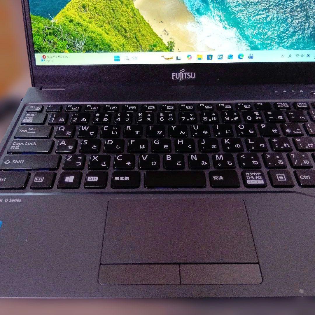 Z① 富士通　ＦＭＶＵ1803MD　U938/VW