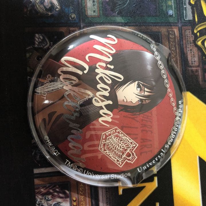 進撃の巨人バッジ「USJ限定商品」2020バージョン