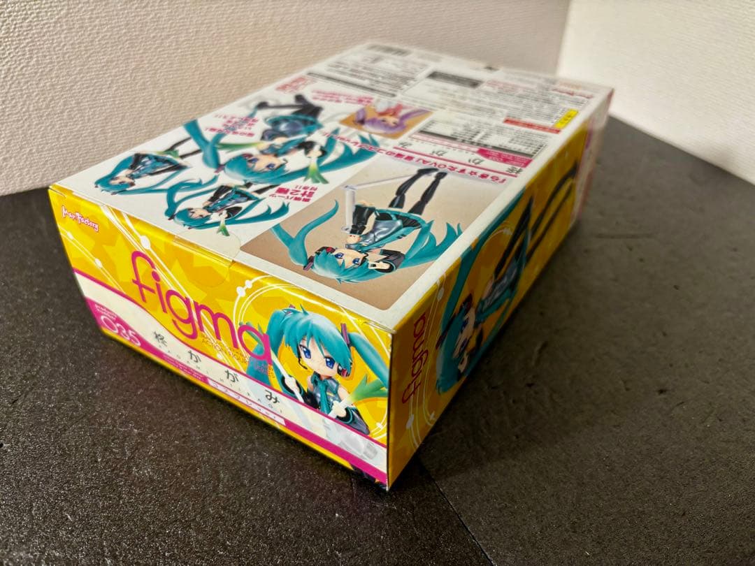 figma 柊かがみ コスプレ フィギュア　初音ミク　らき☆すた