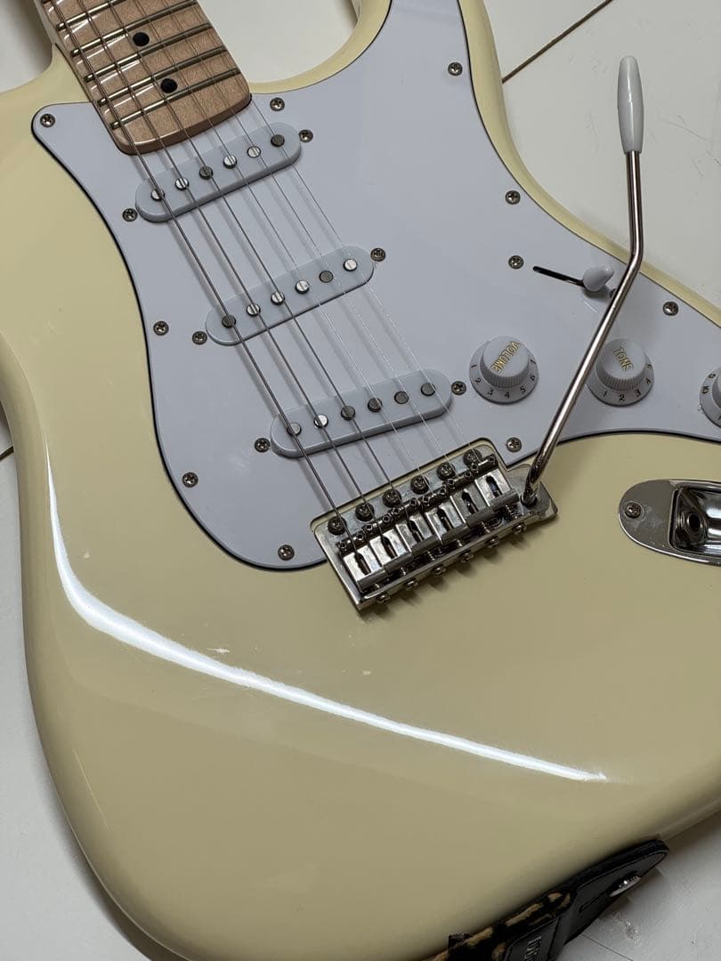 GRASSROOTS G-ST-SC/M　エレキギター