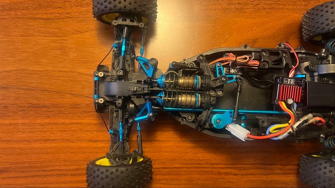 タミヤ　スーパーアバンテ(TD4シャーシ)