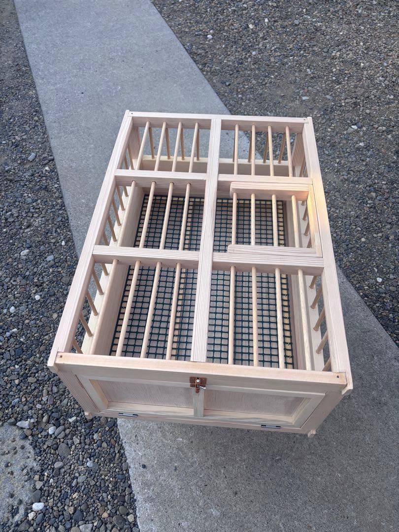 レース鳩用木製放鳩カゴ