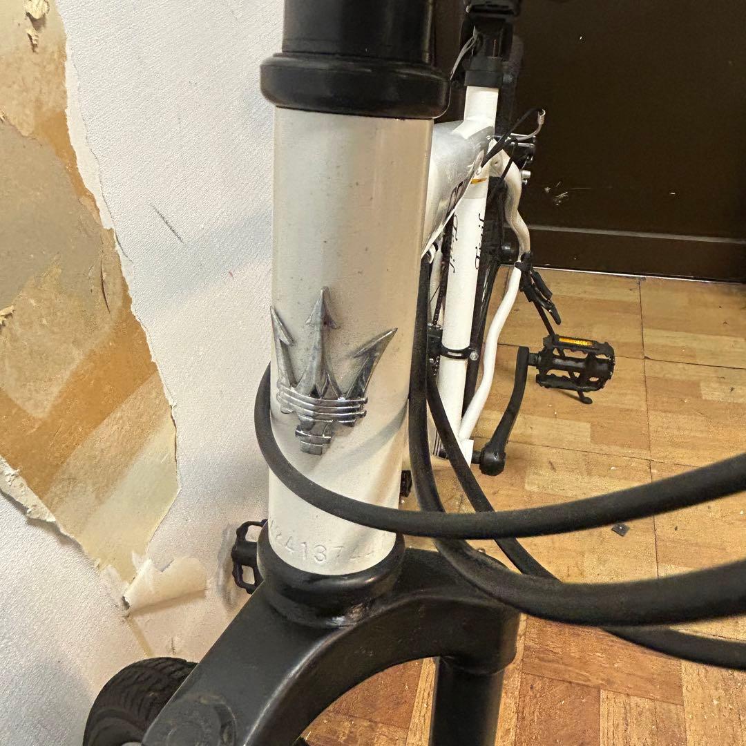 引取限定 マセラティ ATB2618Fsus Trail 26型マウンテンバイク