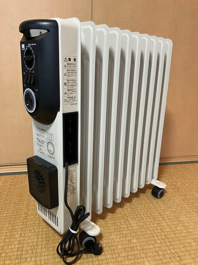 DBK セラミックヒーター付オイルヒーター　2021年製HEZC13/10JCH