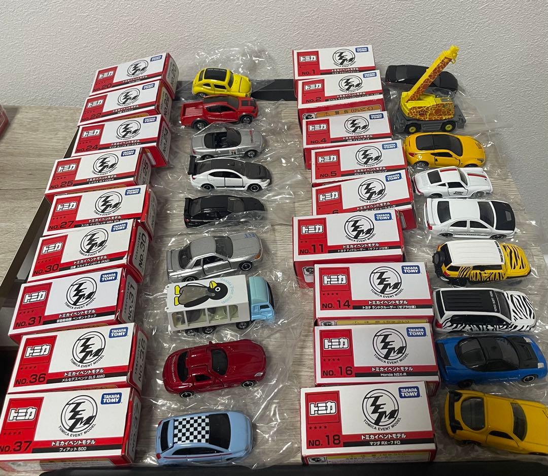 トミカ イベントモデル　廃番ミニカーセット 18台