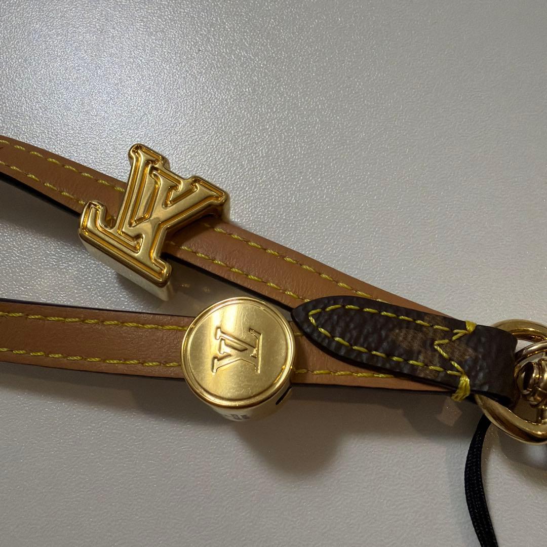 K*x様 ルイ・ヴィトン フォンホルダー　ストラップ　LOUIS VUITTON