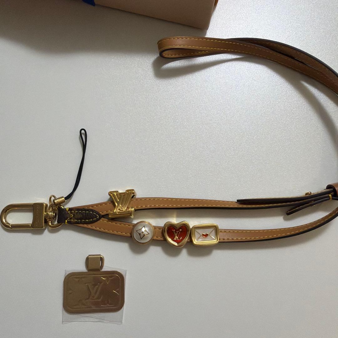 K*x様 ルイ・ヴィトン フォンホルダー　ストラップ　LOUIS VUITTON