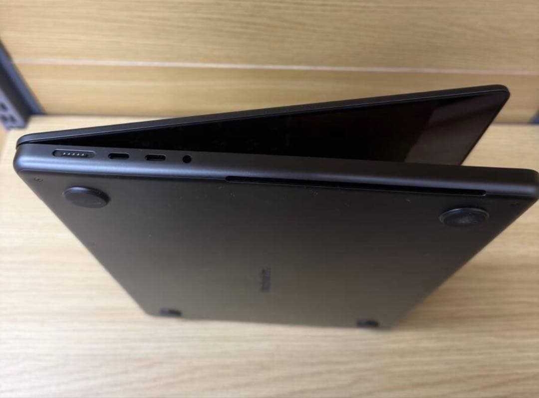 MacBook Pro 14インチ M4 Pro 512GB スペースブラック