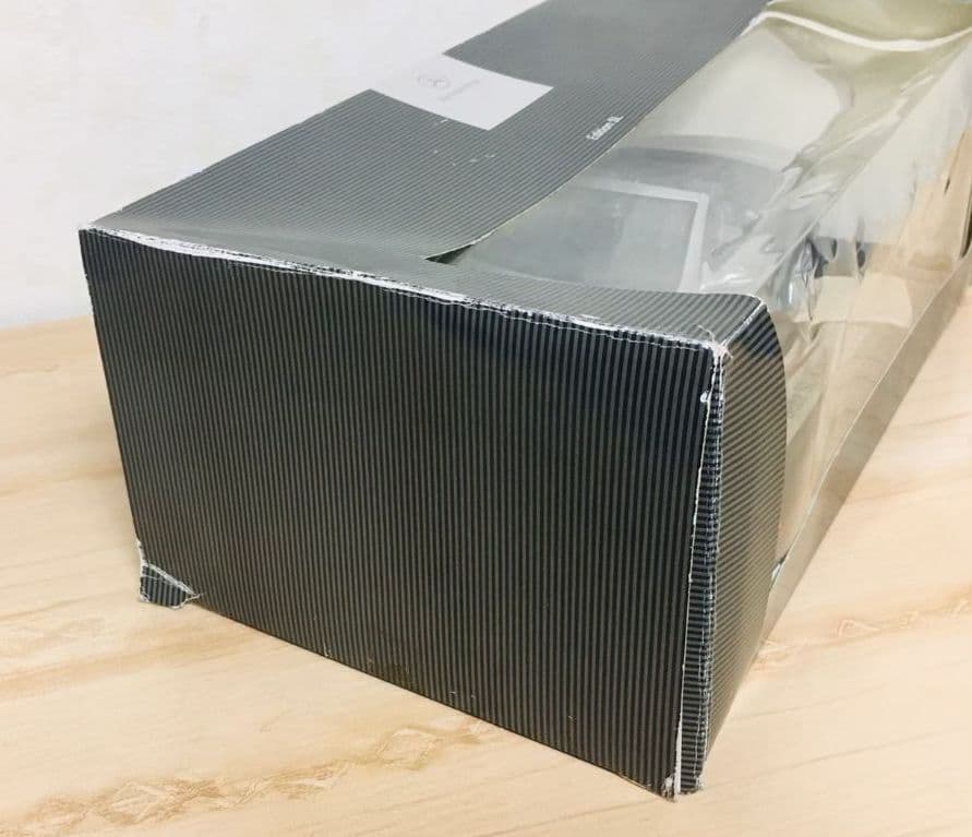 新品▼メルセデスベンツ 模型 ディスプレイ 鑑賞用 ミニカー 1/18 SL