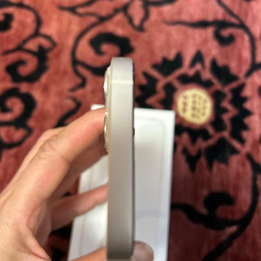 スマートフォン本体 iPhone 13