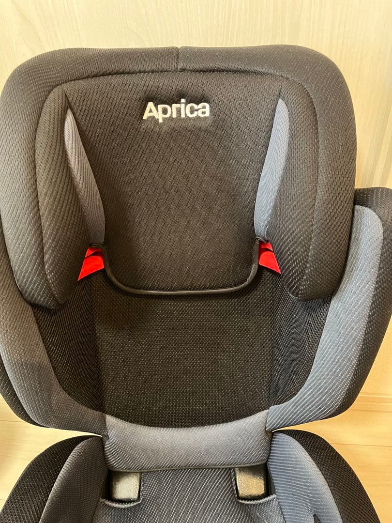 【最終価格】美品Apricaジュニアシート エアライド ブラックグレー
