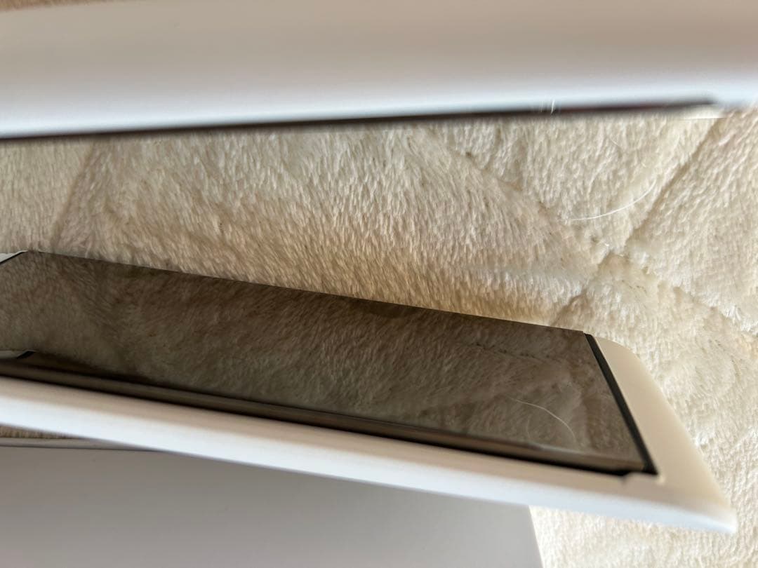 ALLILY ストレートヘアアイロン ホワイト　40ミリ