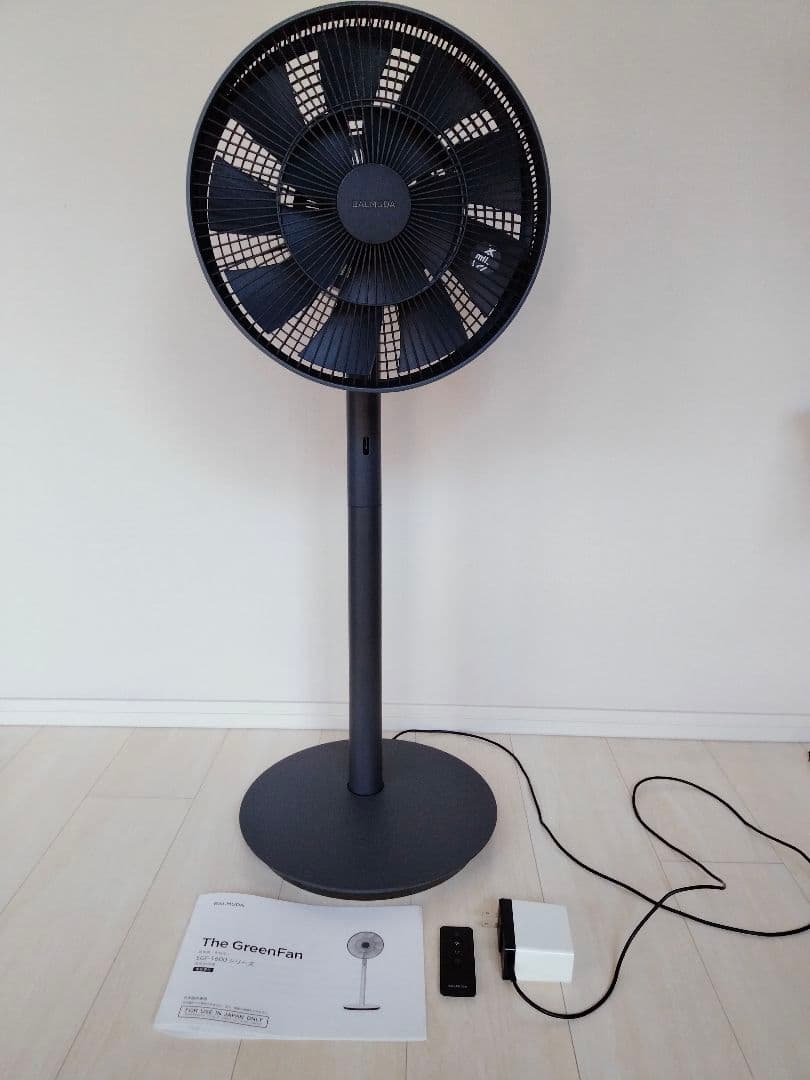 バルミューダ グリーンファンEGF-1600-DK