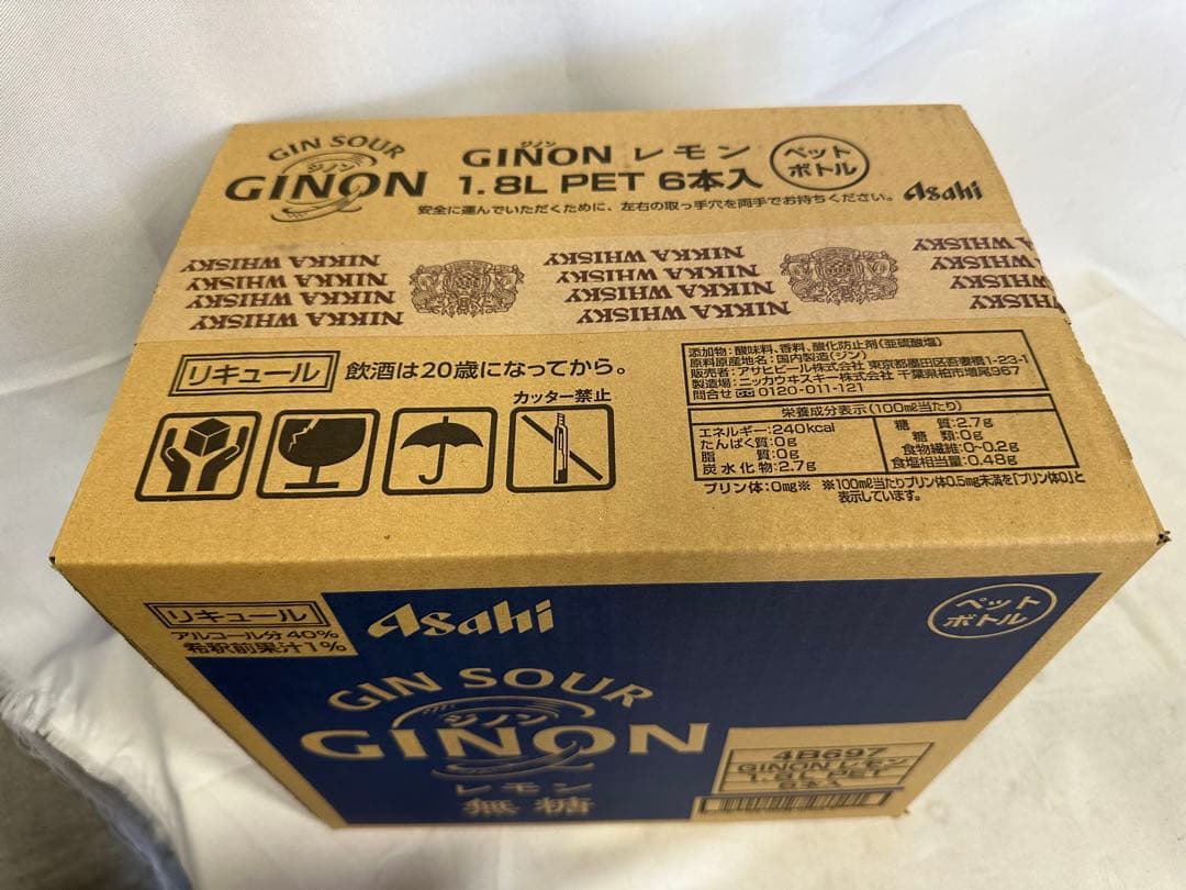 12) アサヒGINON ジノン 無糖 レモン 1.8Lペット×6本入り 40％