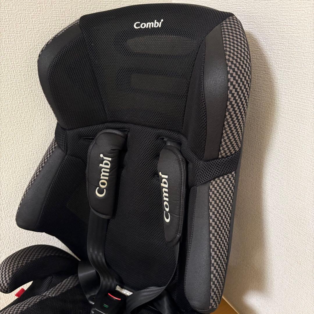 コンビ ジョイトリップ エアスルー GG EN ブラック ジュニアシート