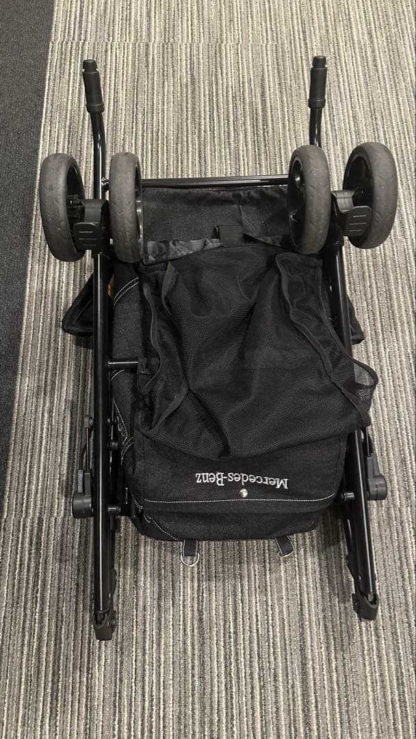 メルセデスベンツ　ペットカート (Mサイズ)