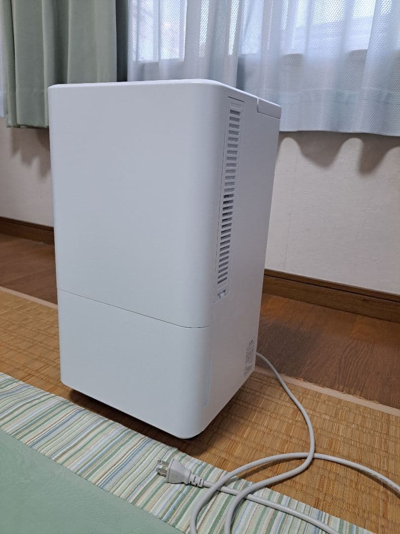 コンパクトクーラー IRIS OHYAMA ICA-0302G 2025年製