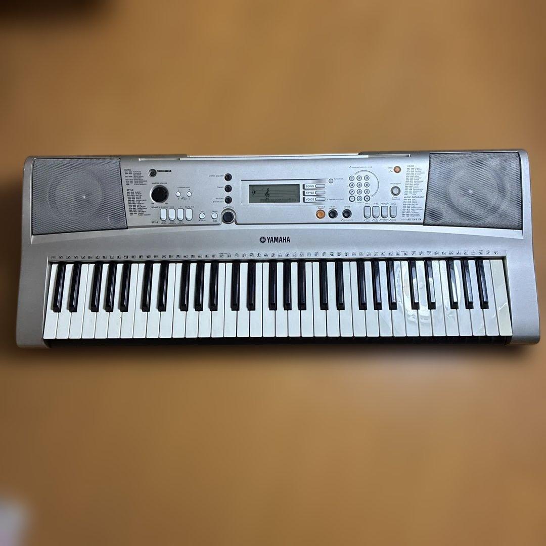 YAMAHA 電子キーボード　PSR-E313 中古品　電子ピアノ　ヤマハ