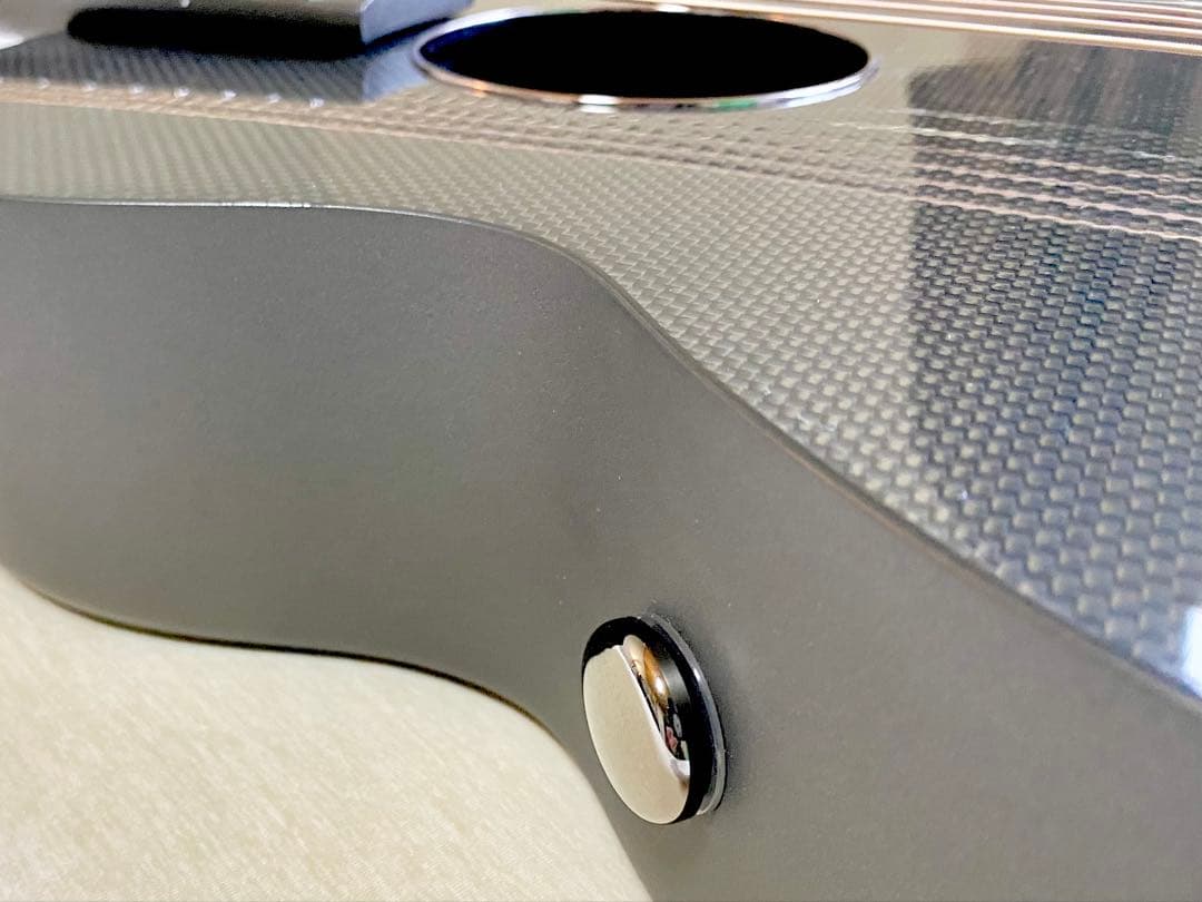 【超美品】Enya/エンヤ X3 Pro Mini カーボンギター