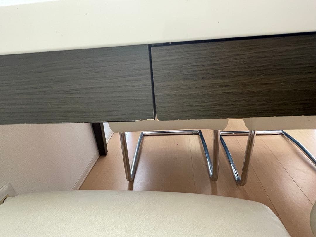 売り切り価格！ニトリ　ダイニングテーブル　135×80×70 引き出し付き