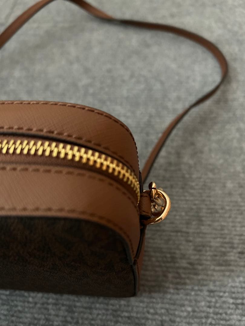 【新品未使用】 MICHEAL KORS MKロゴショルダー バック