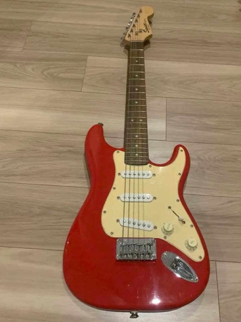 Squier miniレッド