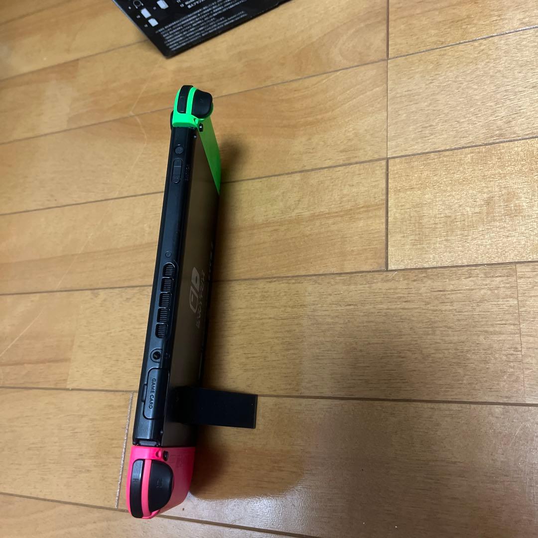 Nintendo Switch 本体　スプラトゥーン2ソフト付き