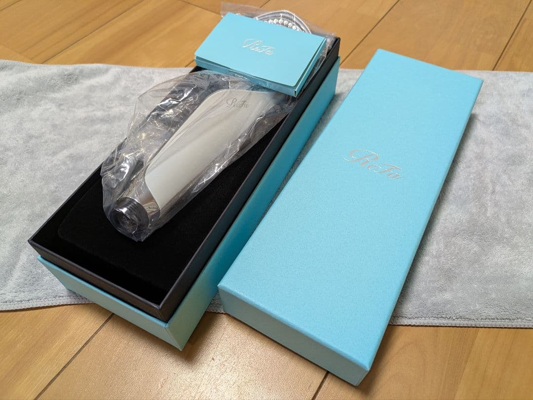 M*様 Refa リファファインバブル S White