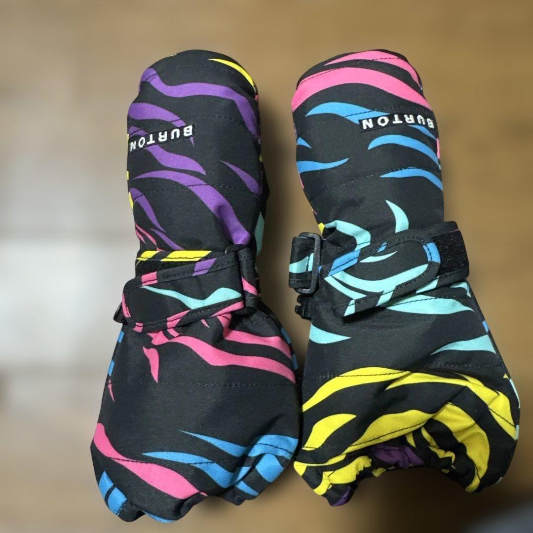 Burton ウェアー18M85cmサイズ ミトングローブ付き　値下げしました