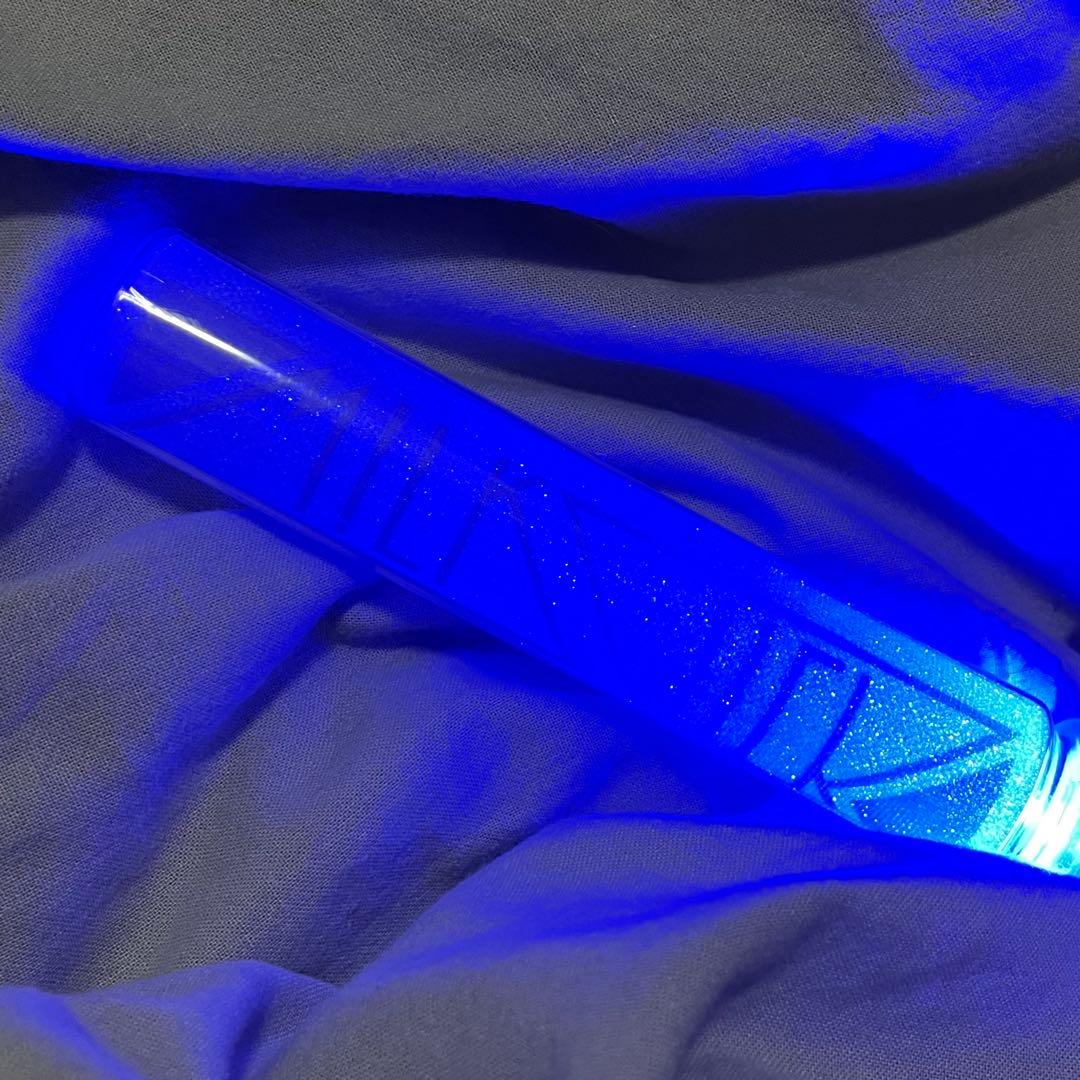 d*様 1月10日〜発送 M!LK カラーチェンジ ペンライト